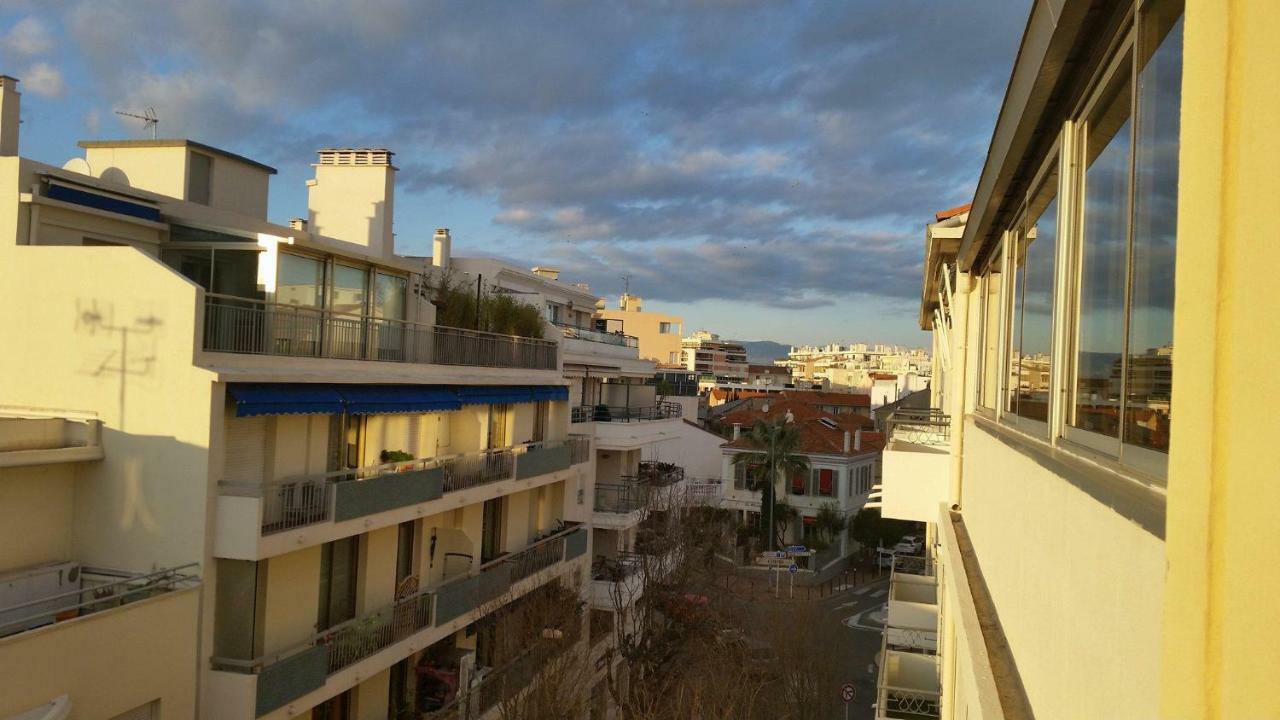 Le De Gaulle Antibes Exterior foto
